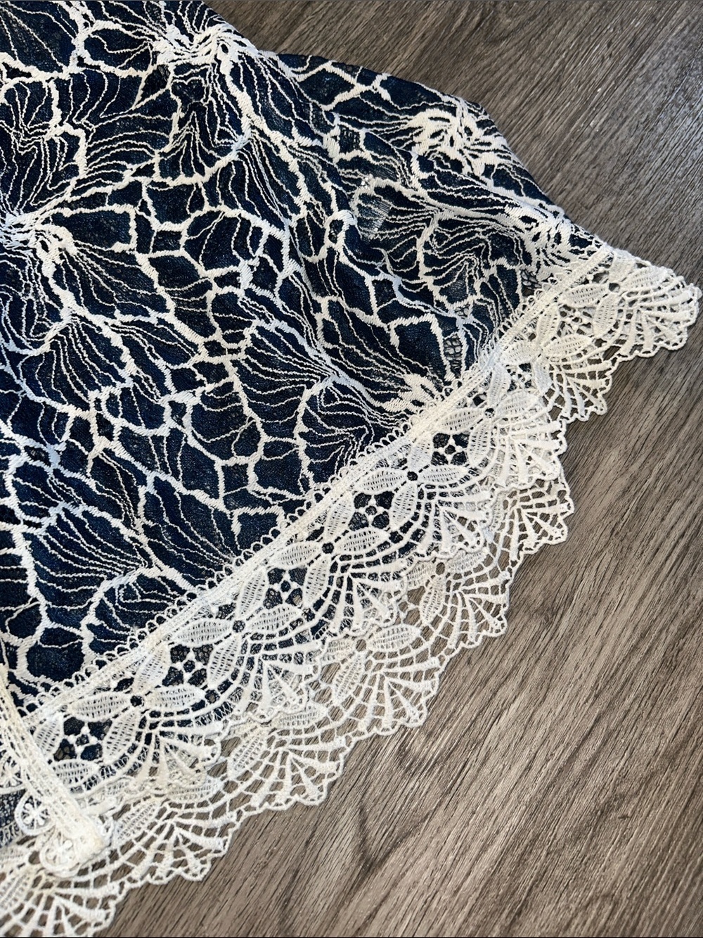 Lace Crochet Overlay Tank Dress Navy Cream Boho Festival Mini Medium - Picture 6 of 10